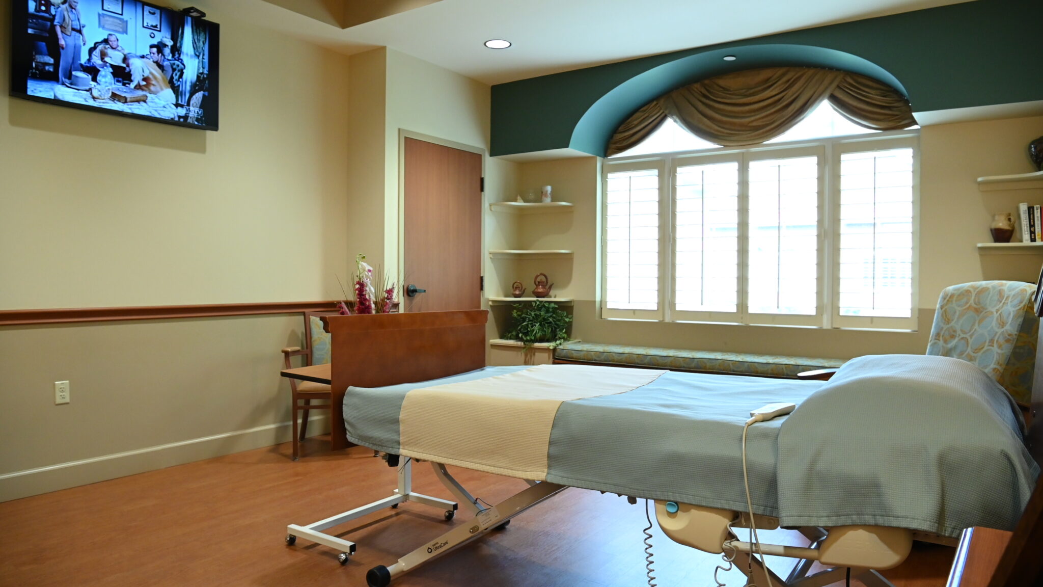 AHC WellPark - Patient Room 1